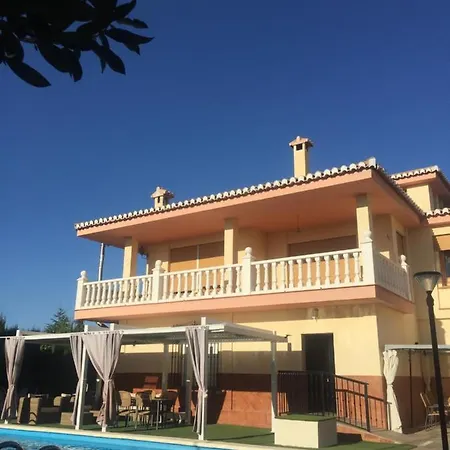 Villa De La Acacia Gojar Exterior photo