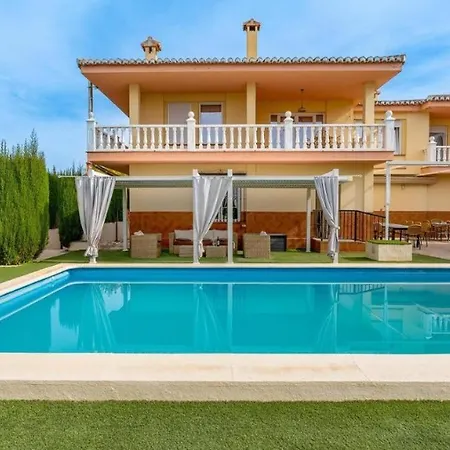 Villa De La Acacia Gojar Exterior photo