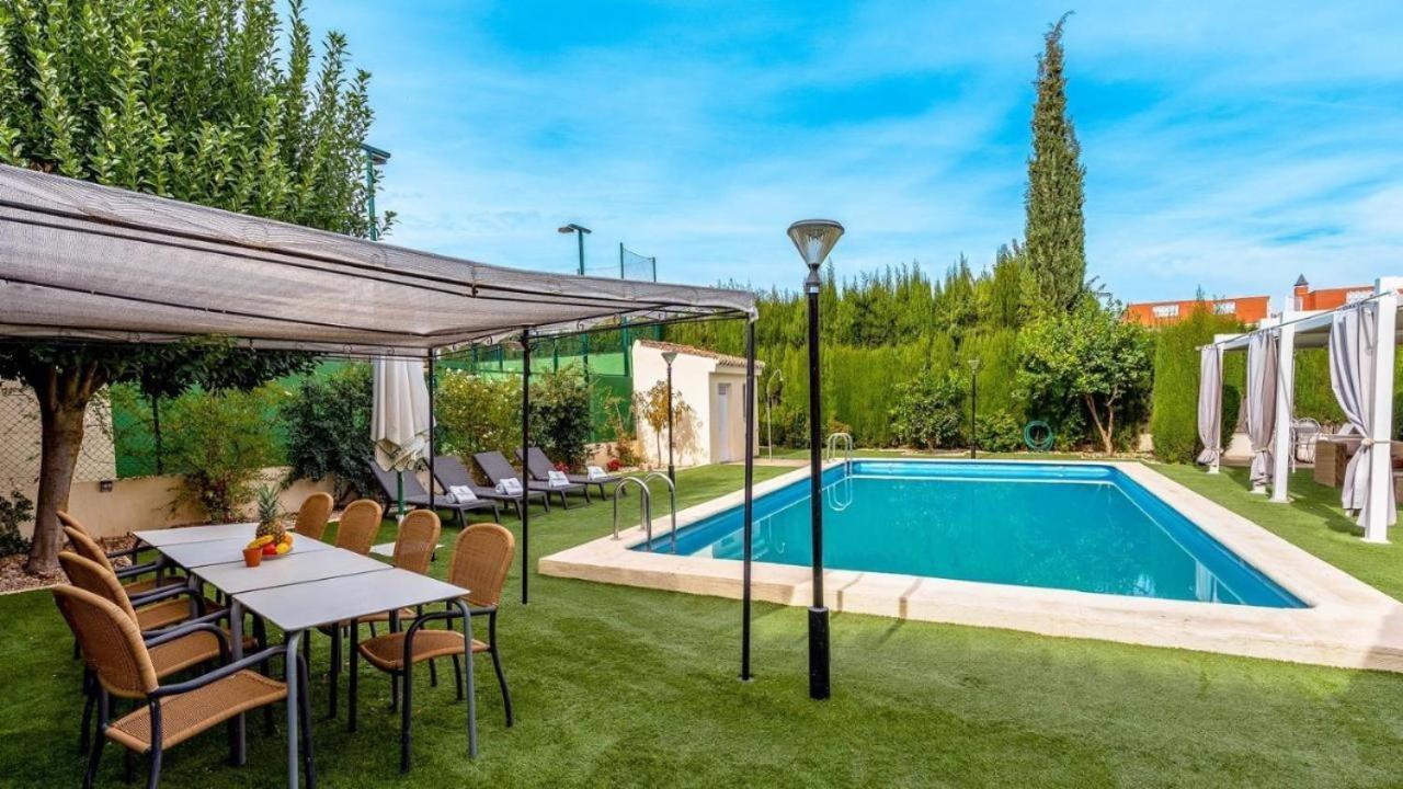 De La Acacia Hébergement de vacances Gojar